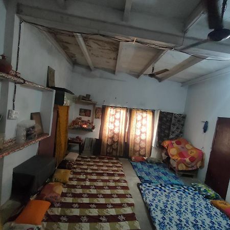 श्री बांके बिहारी सेवा धाम Hotel Vrindāvan Eksteriør billede